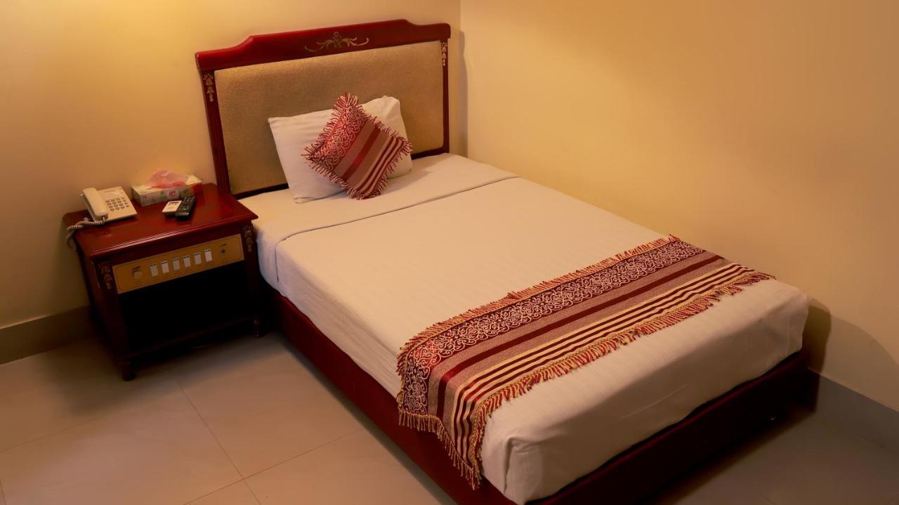 Hotel Metro International Sylhet Exterior foto