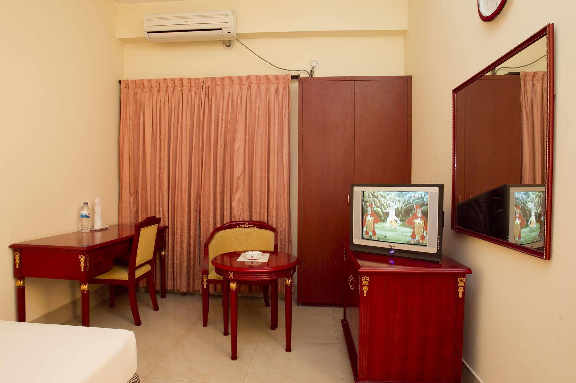 Hotel Metro International Sylhet Exterior foto
